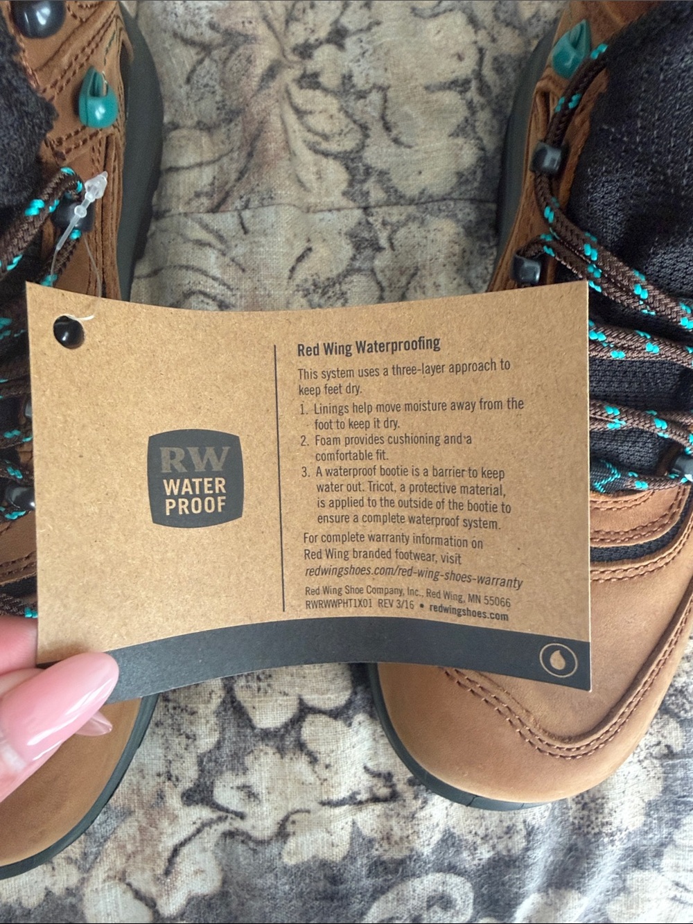 Red Wing 2346 Women Tradeswoman 6-Inch Safety Boot Size 8.5 B NWT in box - Picture 2 of 8
